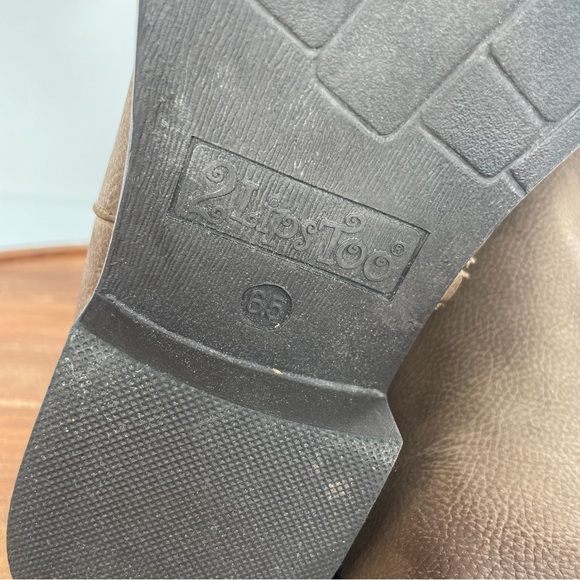 2 Lips too Studded Knee-high Boots size 6.5 - Picture 9 of 9